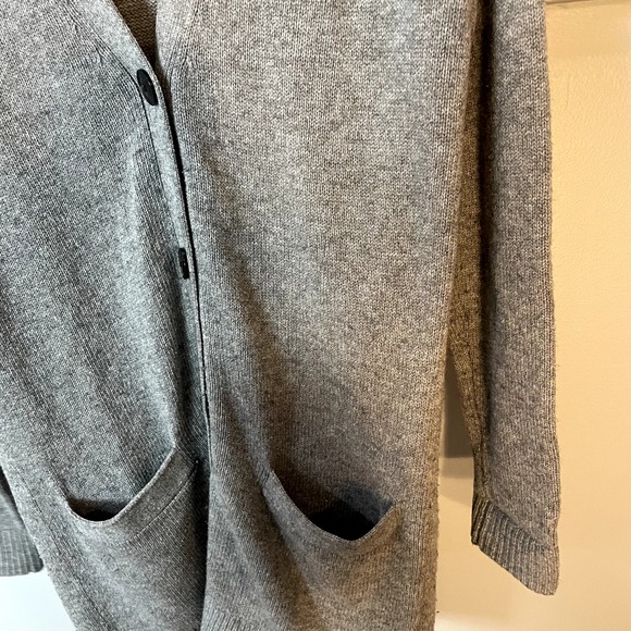 Tory Burch Wool & Cashmere Blend V-Neck Cardigan Sweater in Gray Size XXS - Picture 10 of 13